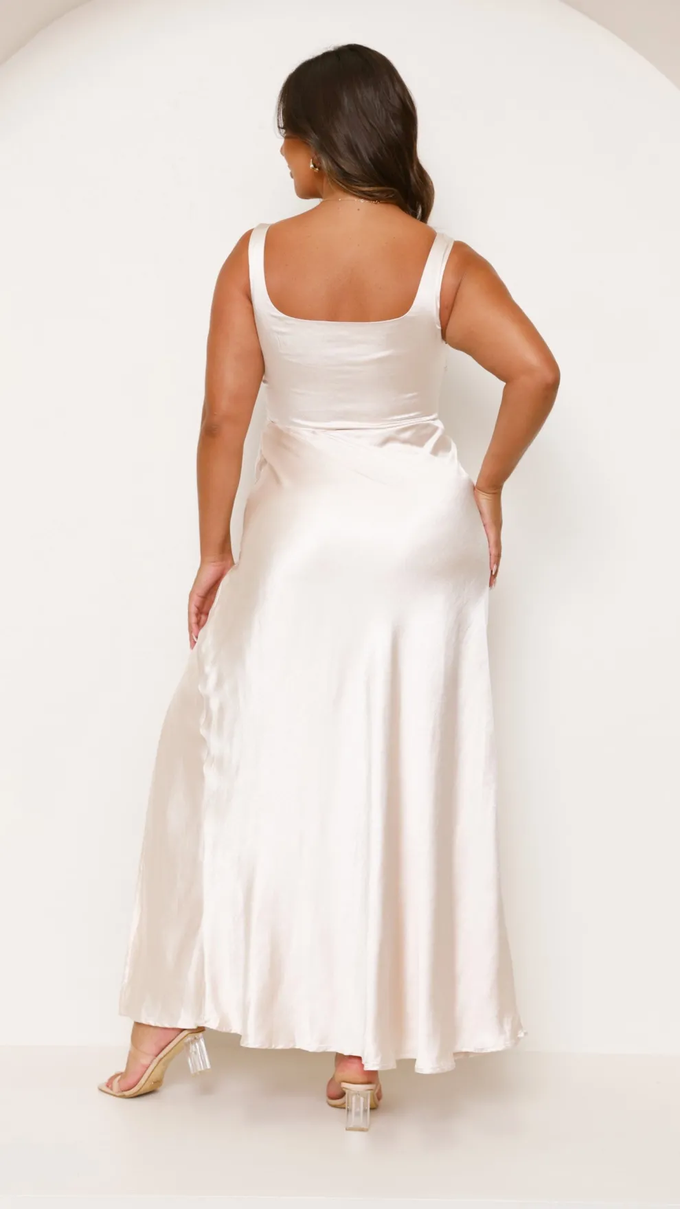 Alaria Maxi Dress - Champagne