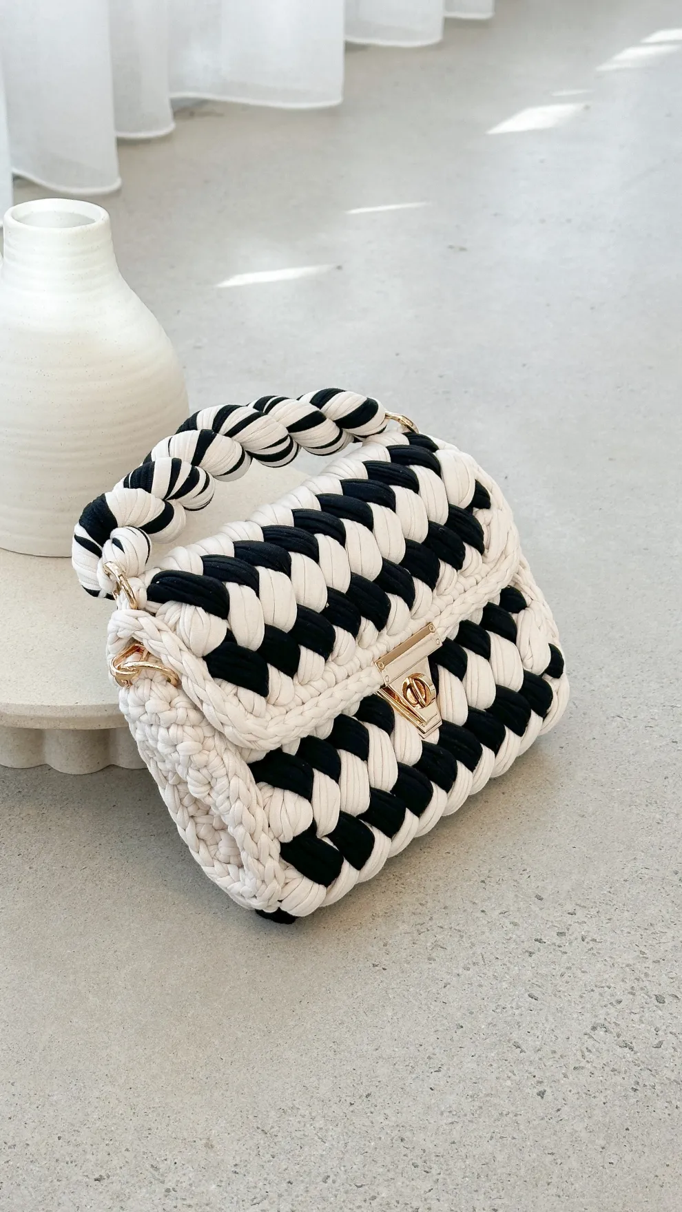 Annabel Chunky Plaited Handbag - Cream/Black