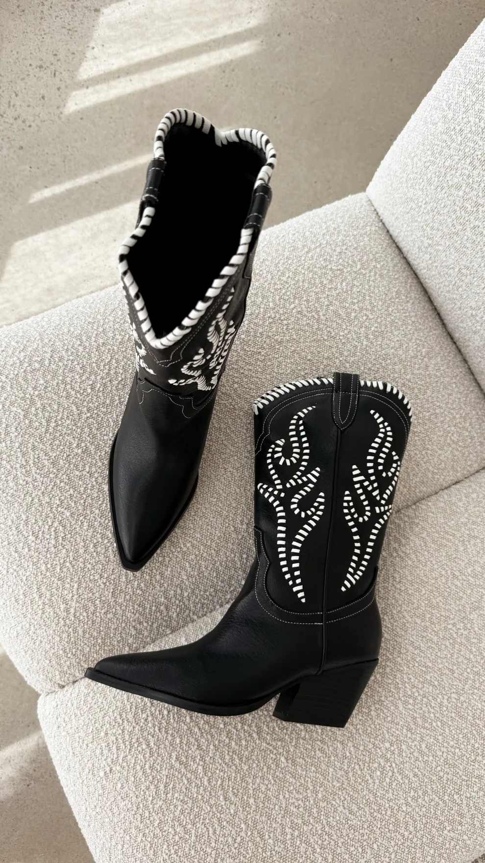 Avalee Boots - Black