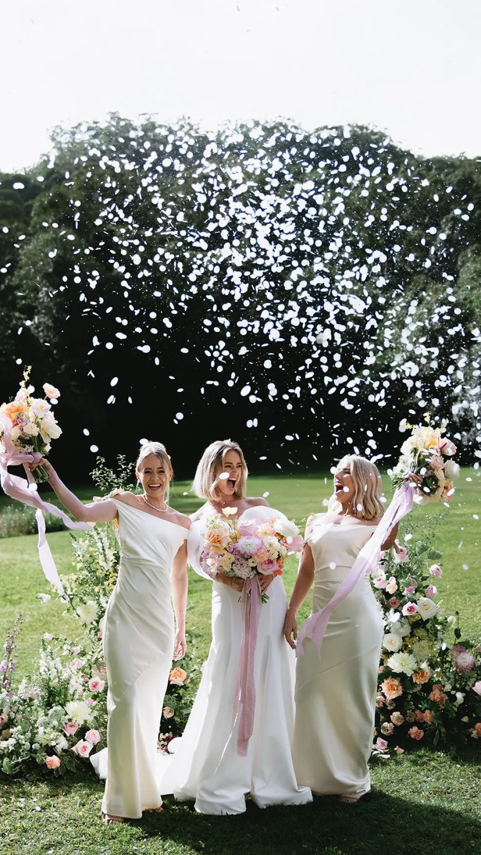 Biodegradable Confetti Cannon – Pink & White Hearts