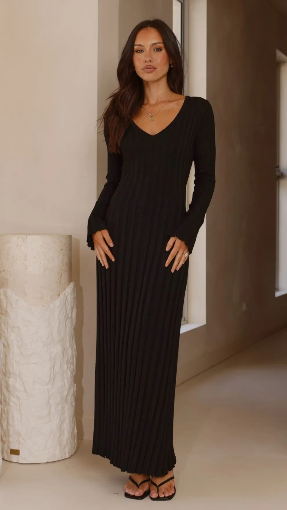 Cyra Long Sleeve Maxi Dress - Black