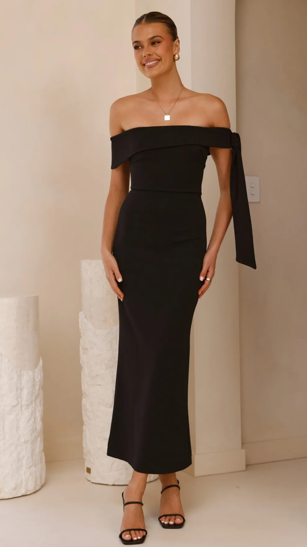 Halen Off Shoulder Midi Dress - Black