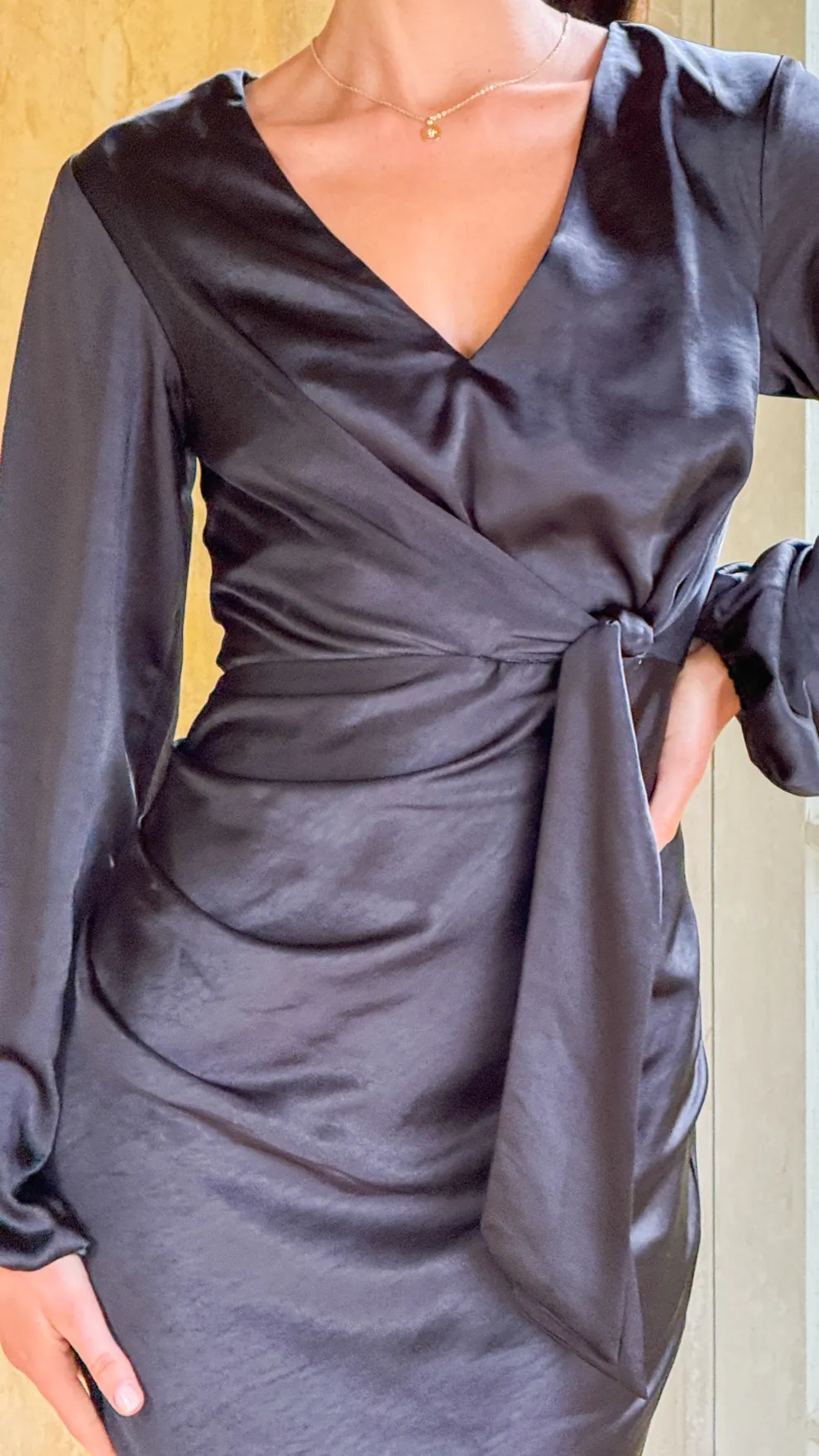 Ivy Long Sleeve Tie Front Maxi Dress - Black