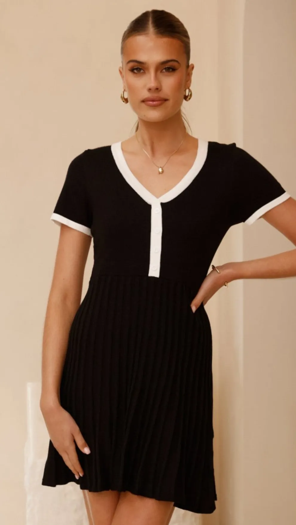 Kaylee Pleat Dress - Black