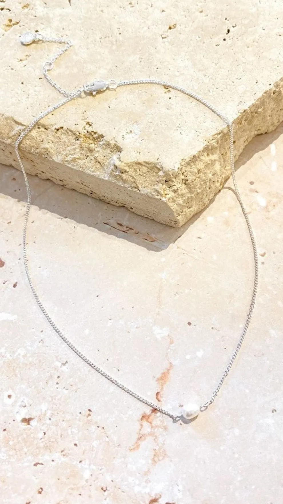 Kimmy Necklace - Silver/Pearl