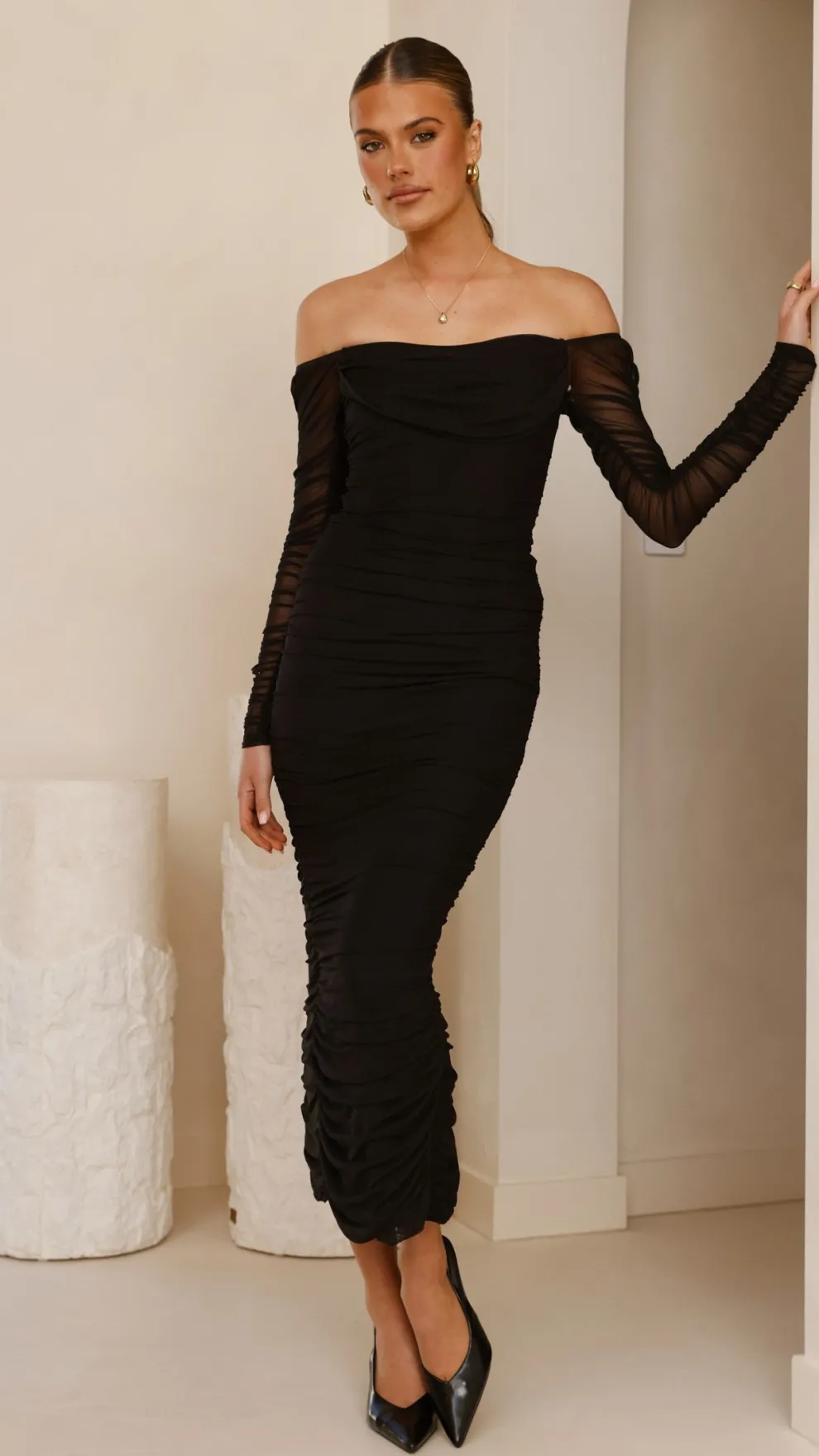 Kylie Maxi Dress Long Sleeve - Black