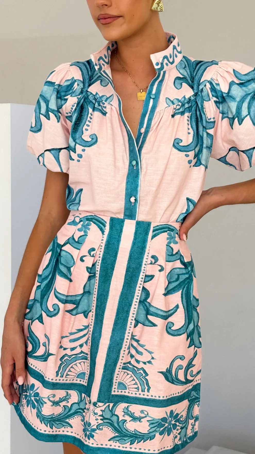 Lanie Shirt - Aqua / Pink Zayna