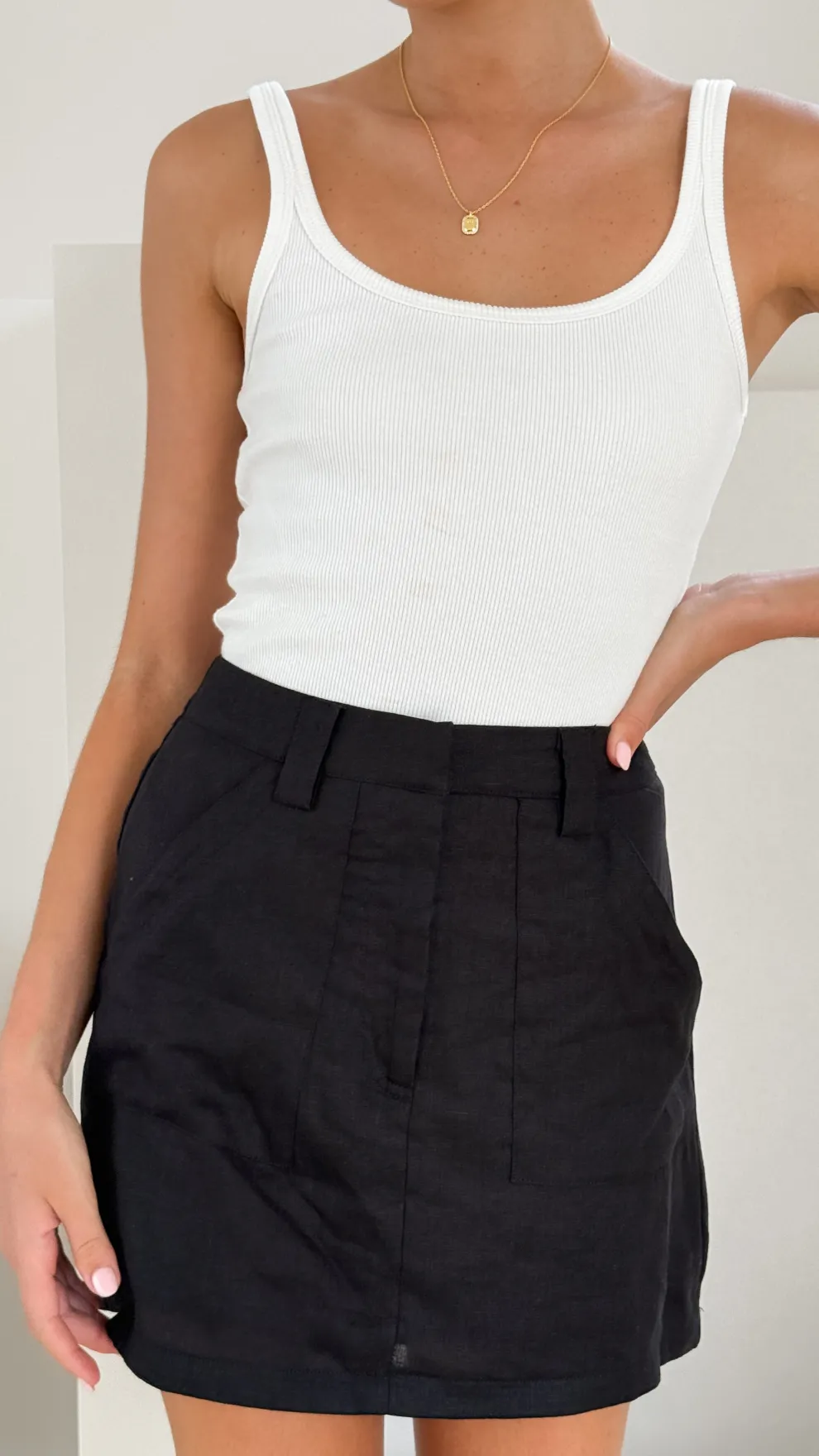 Maggie Mini Skirt - Black