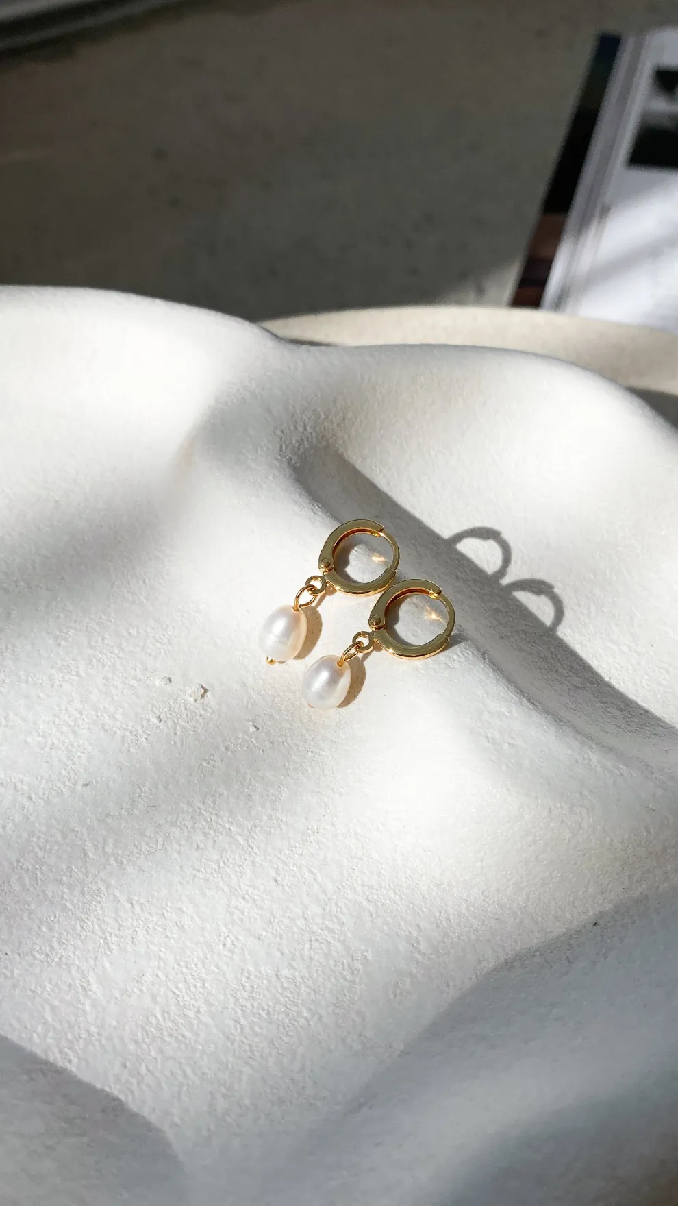 Marley Sleepers - Gold/Pearl