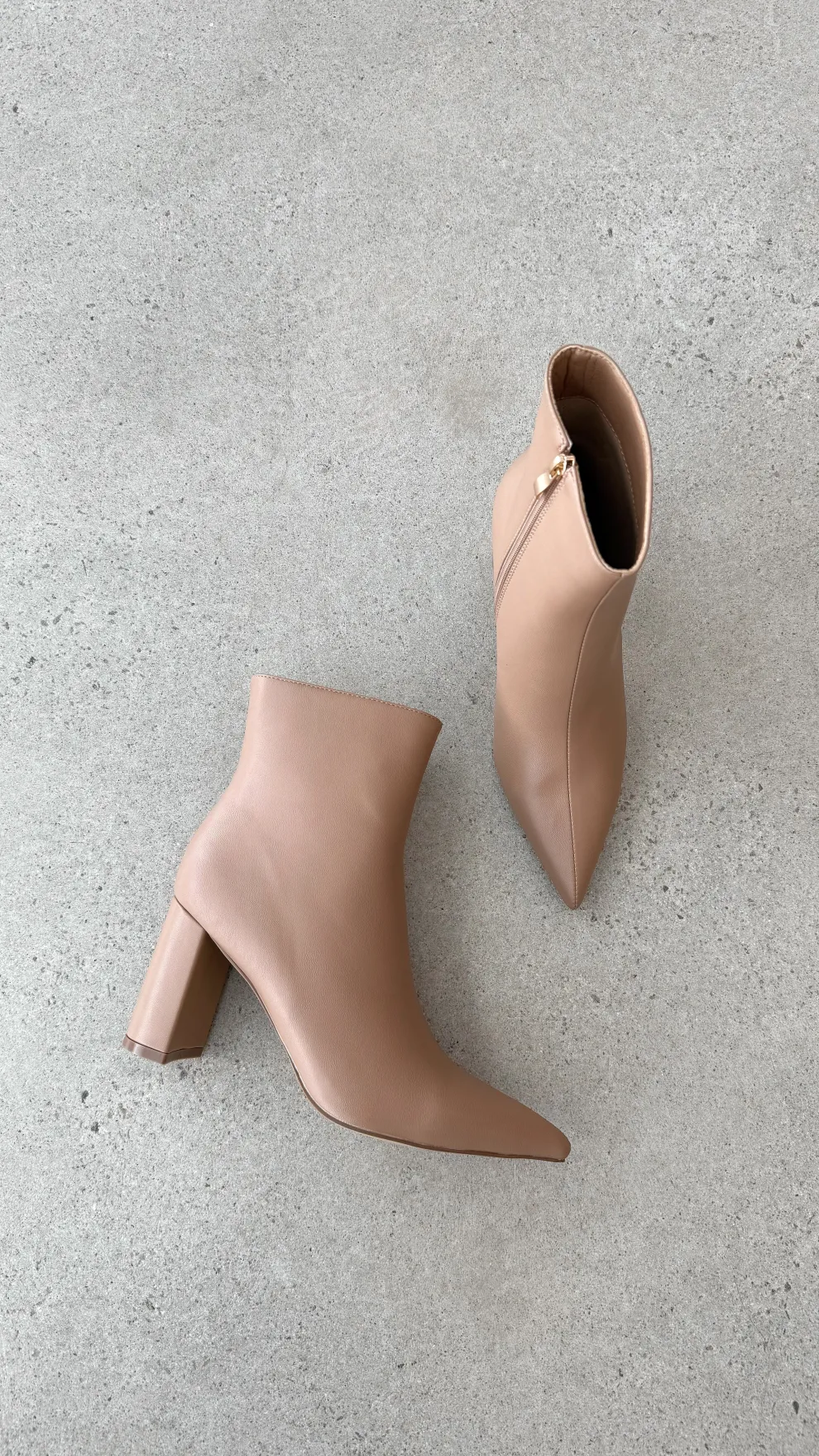 Nicoletta Boots - Almond