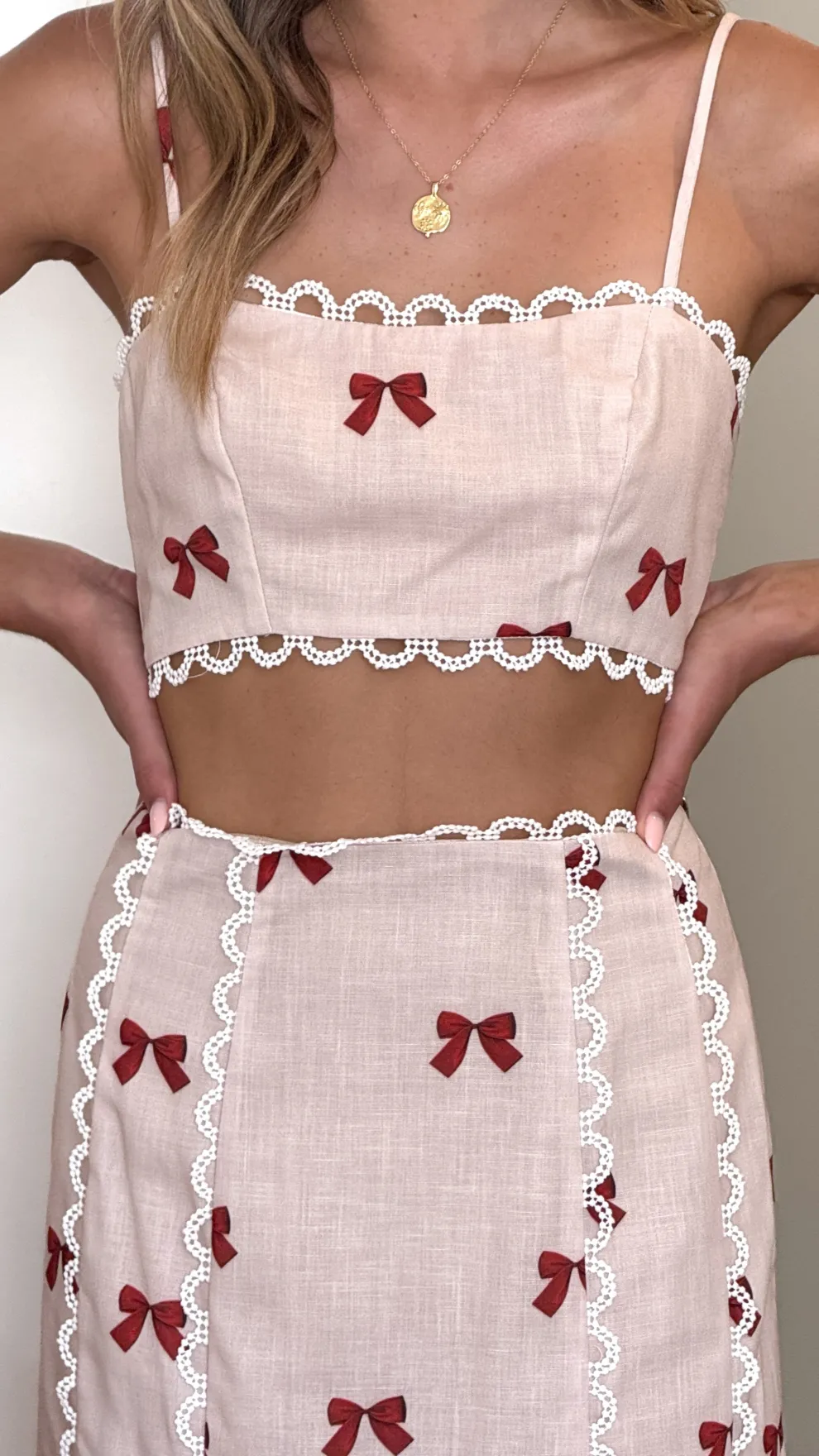 Nova Crop Top - Red Bow