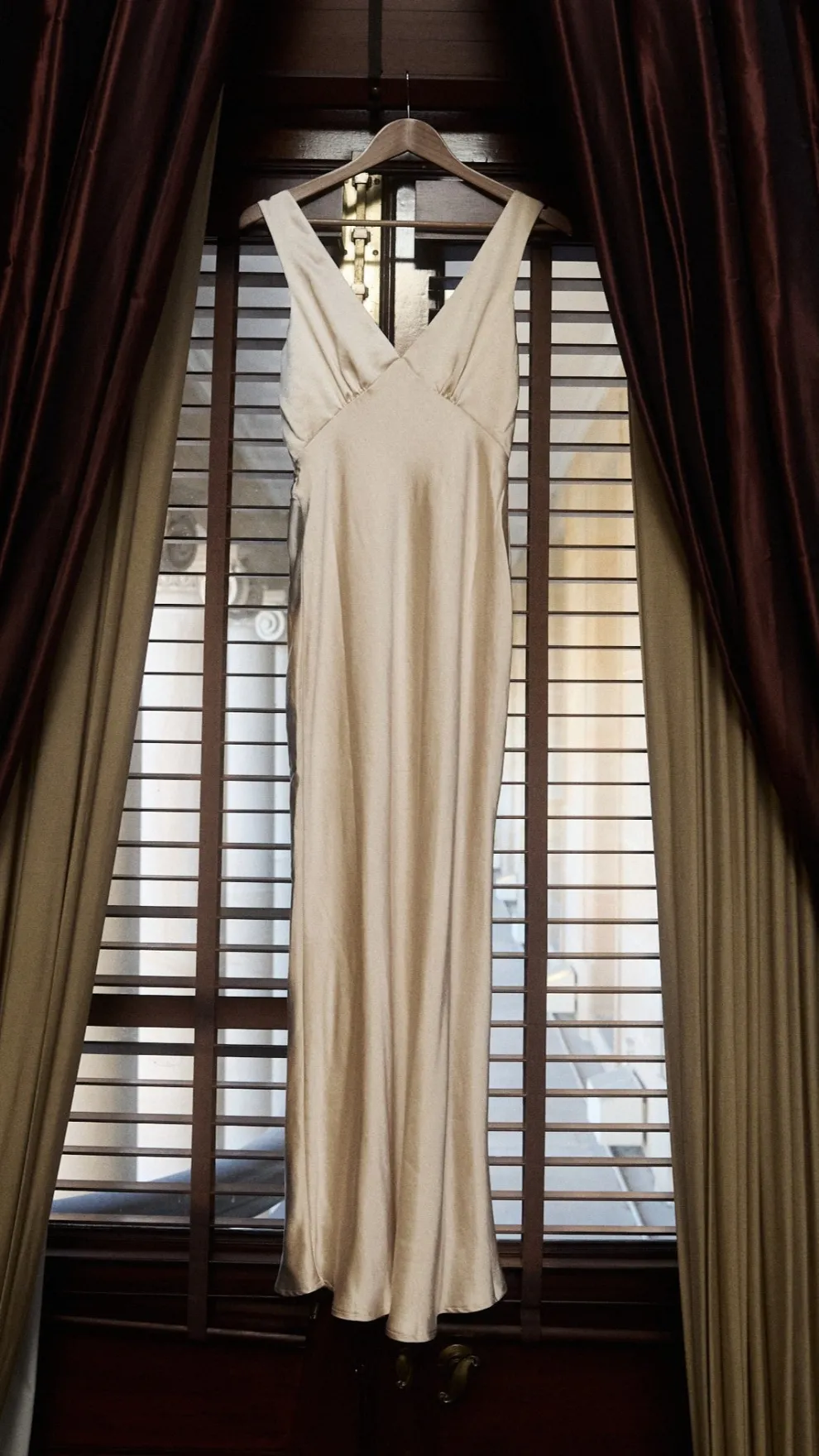 Sofia Maxi Dress - Champagne