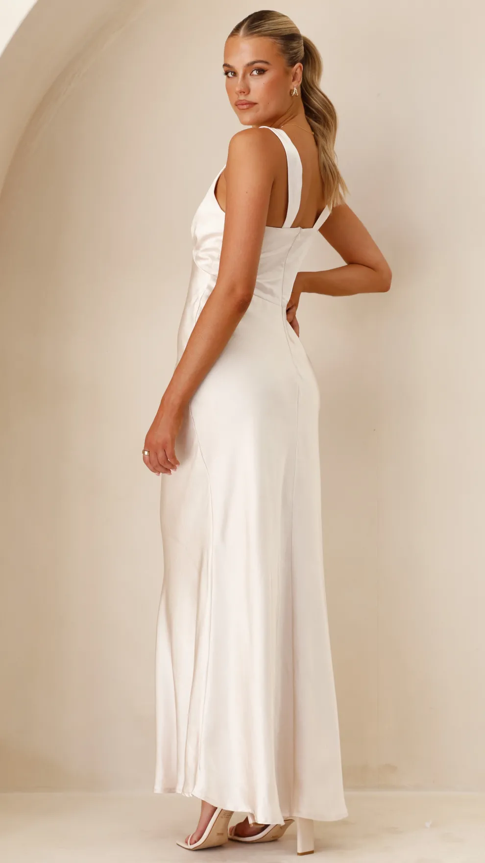 Sofia Maxi Dress - Champagne
