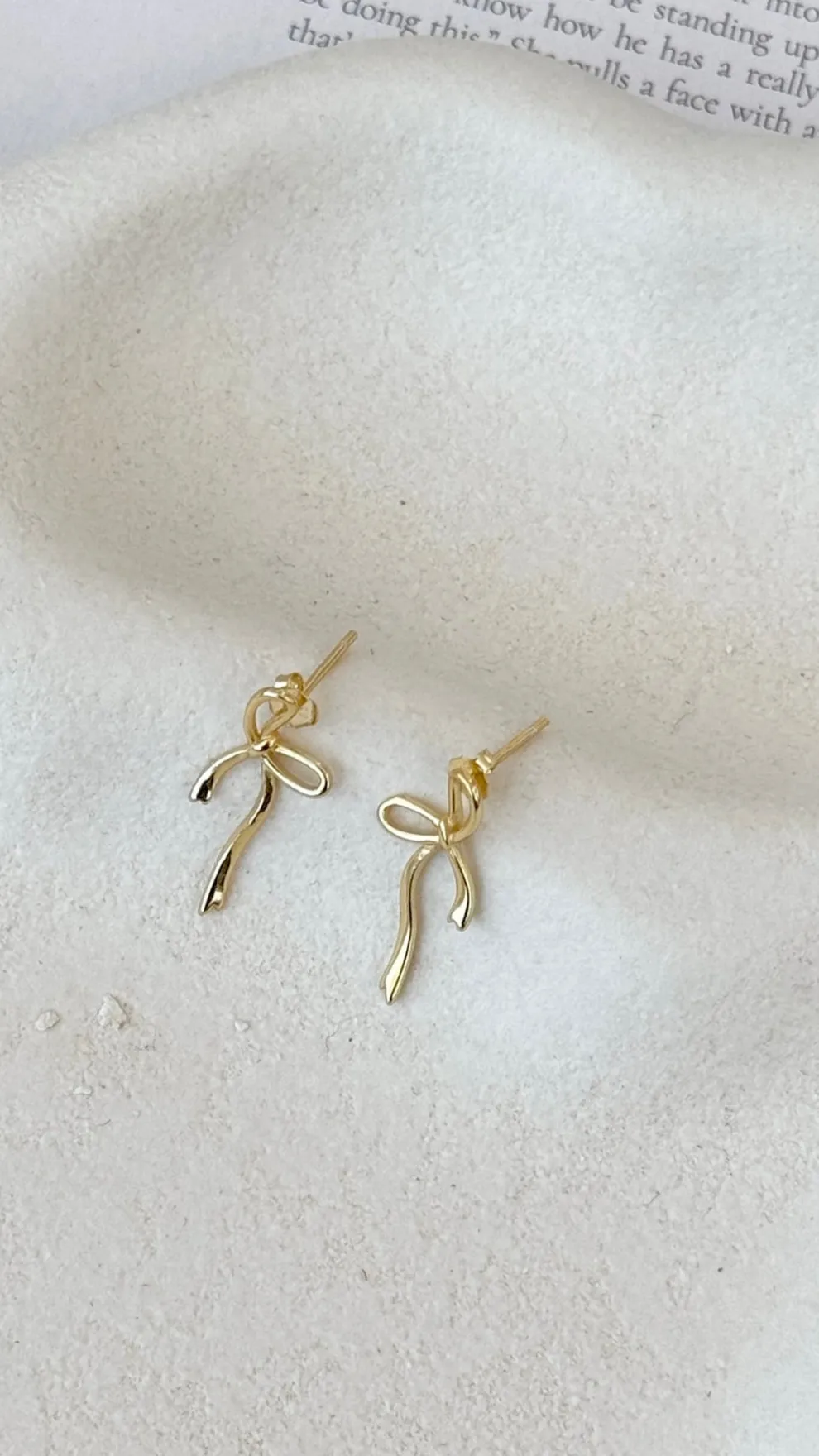 Velika Bow Earrings - Gold