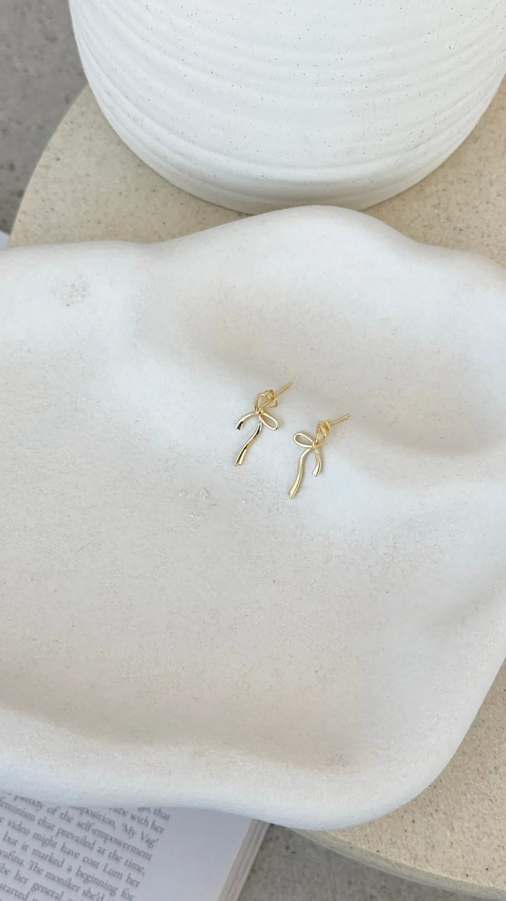 Velika Bow Earrings - Gold