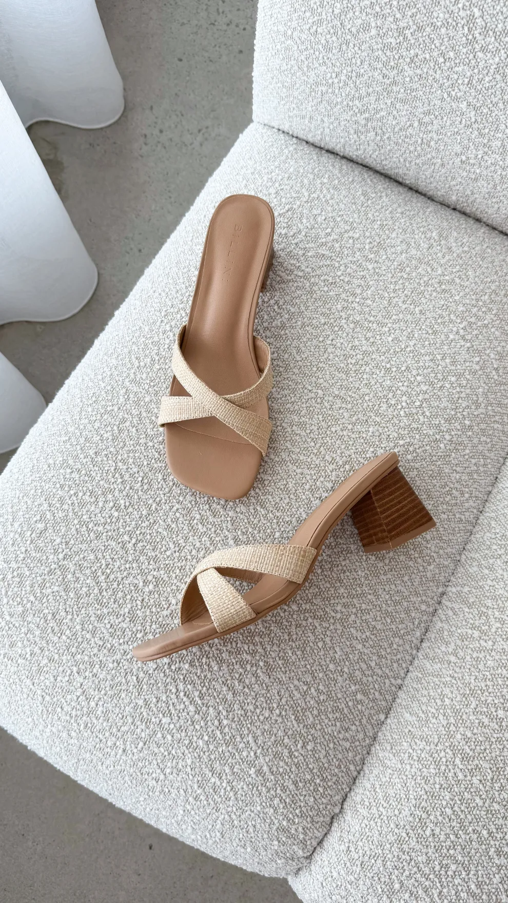 Wila Heel - Natural Raffia